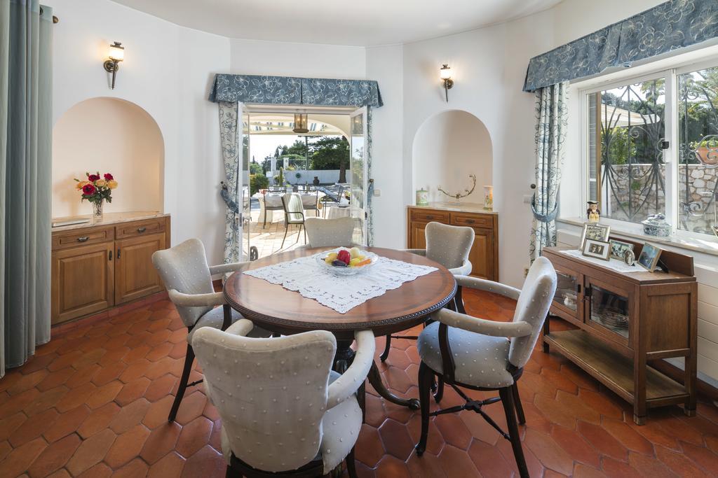 Colina Arenosa Villa Lagos