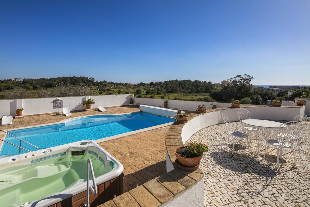 Colina Arenosa Villa *